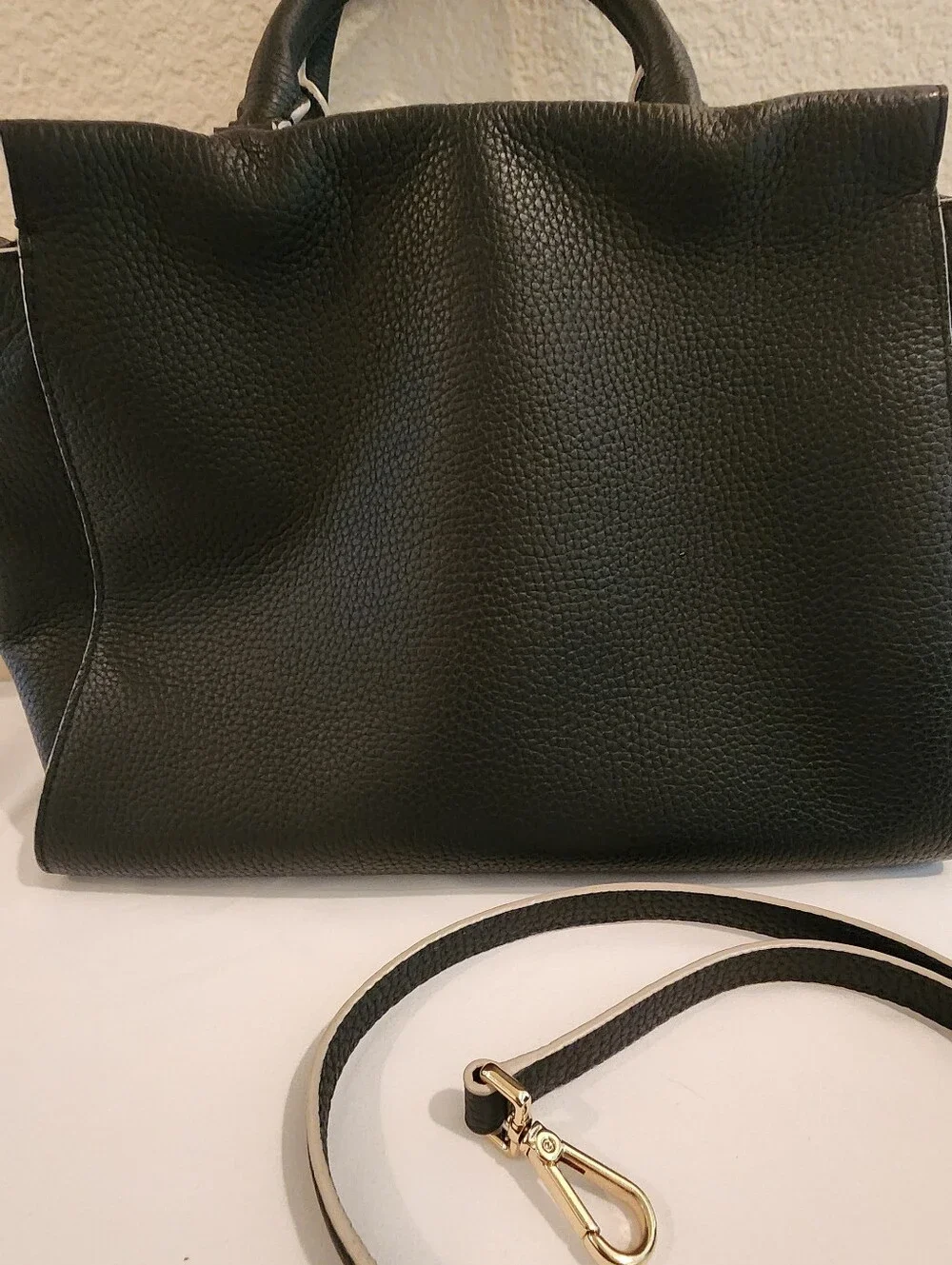 SET: Kate Spade Leewood Place Satchel & Cameron Street Wallet